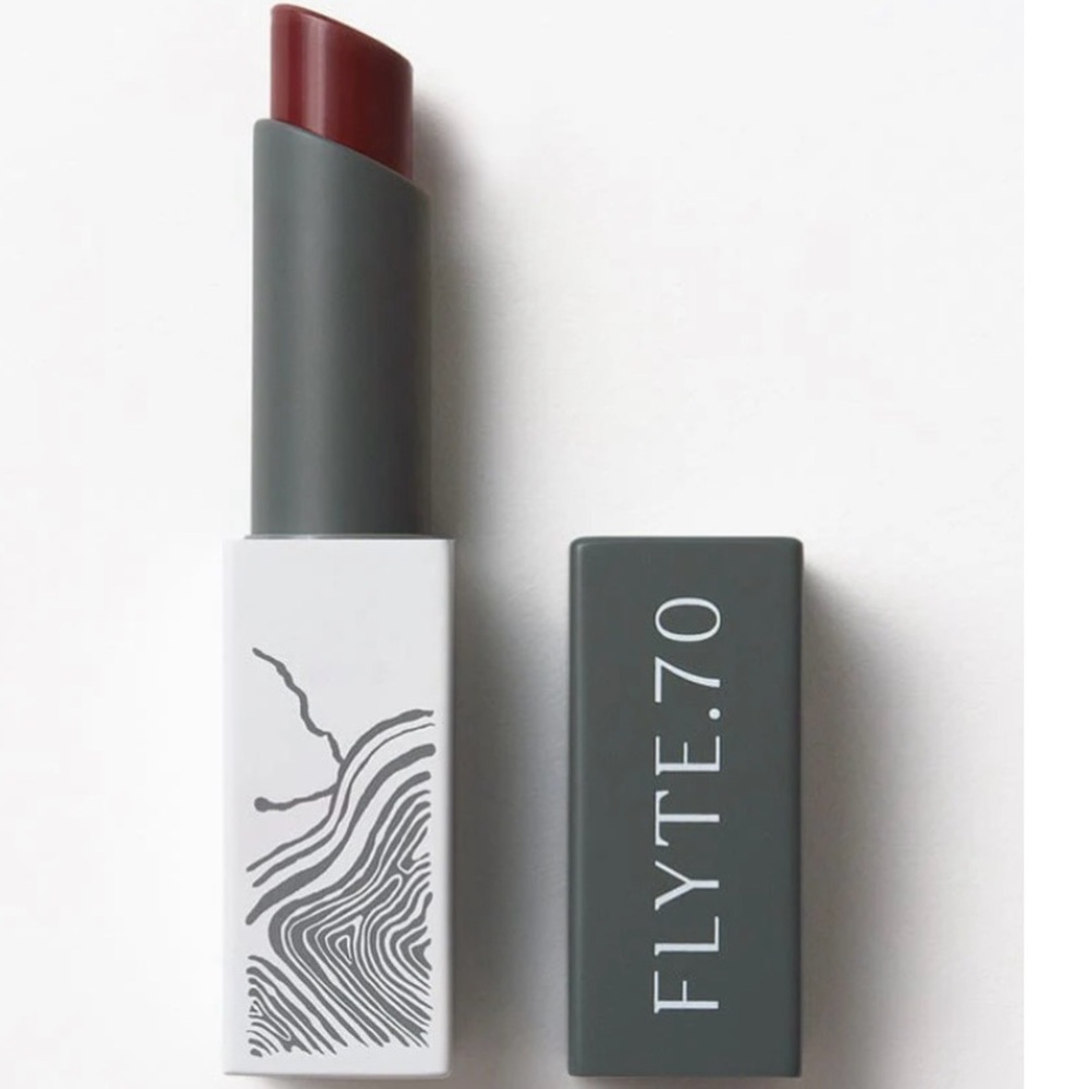Retail $34 FLYTE 70 L+L Lip Lacquer FAST CAR
